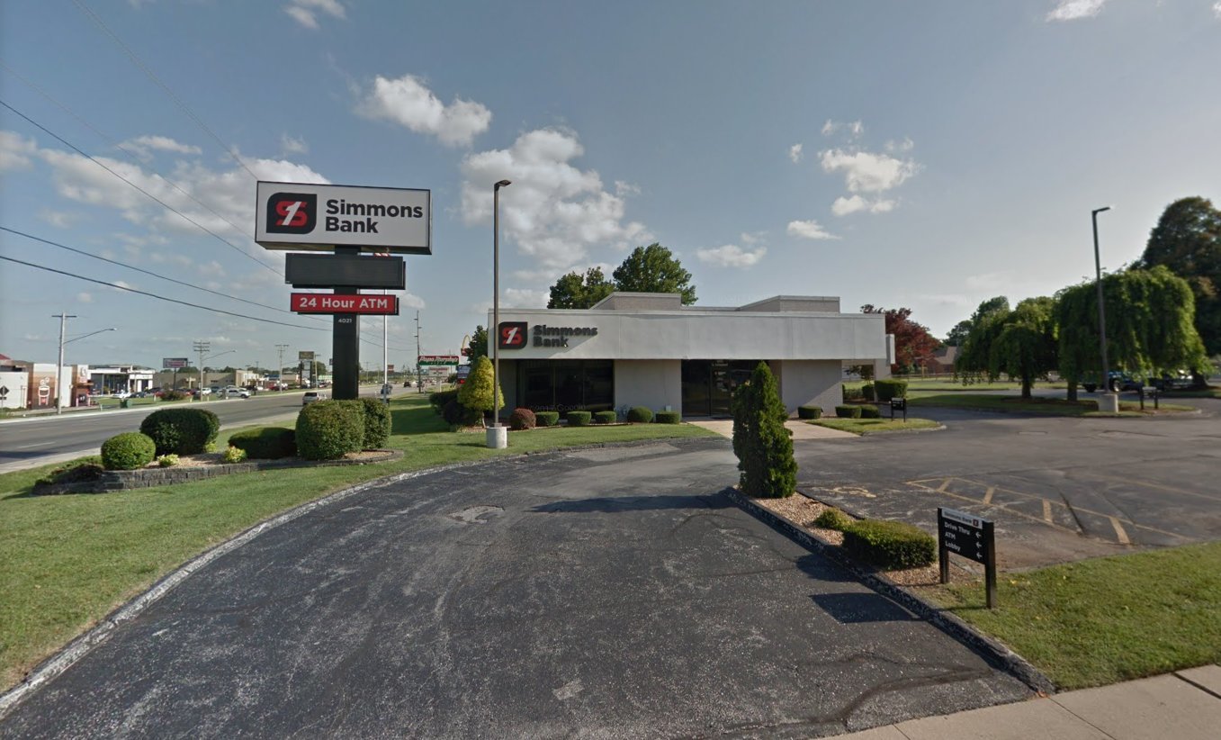 A former Simmons Bank branch is slated to be demolished soon to make way for a Domino's restaurant.